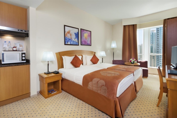 Golden Tulip Hotel Apartments (Sharja)